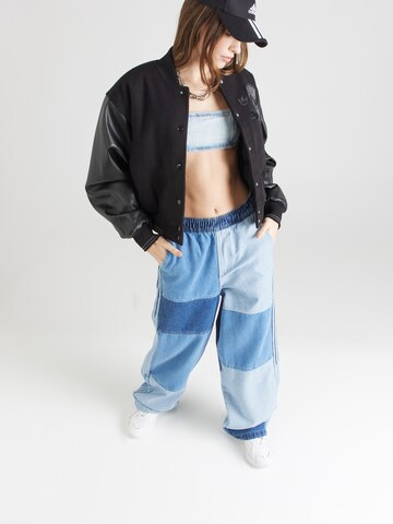 Wide leg Jeans 'KSENIA SCHNAIDER' de la ADIDAS ORIGINALS pe albastru