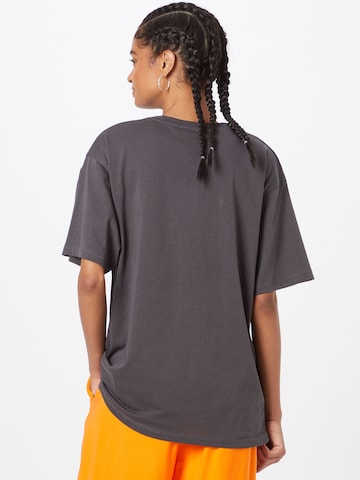 T-shirt La petite étoile en gris