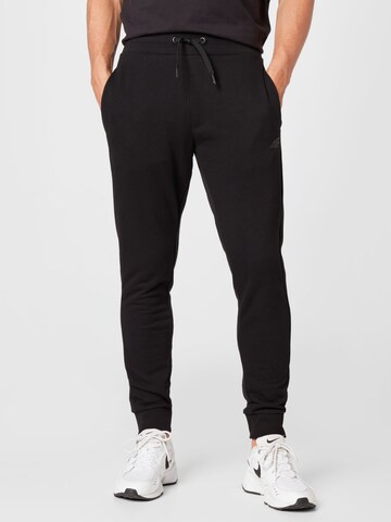 4F Tapered Workout Pants in Black: front