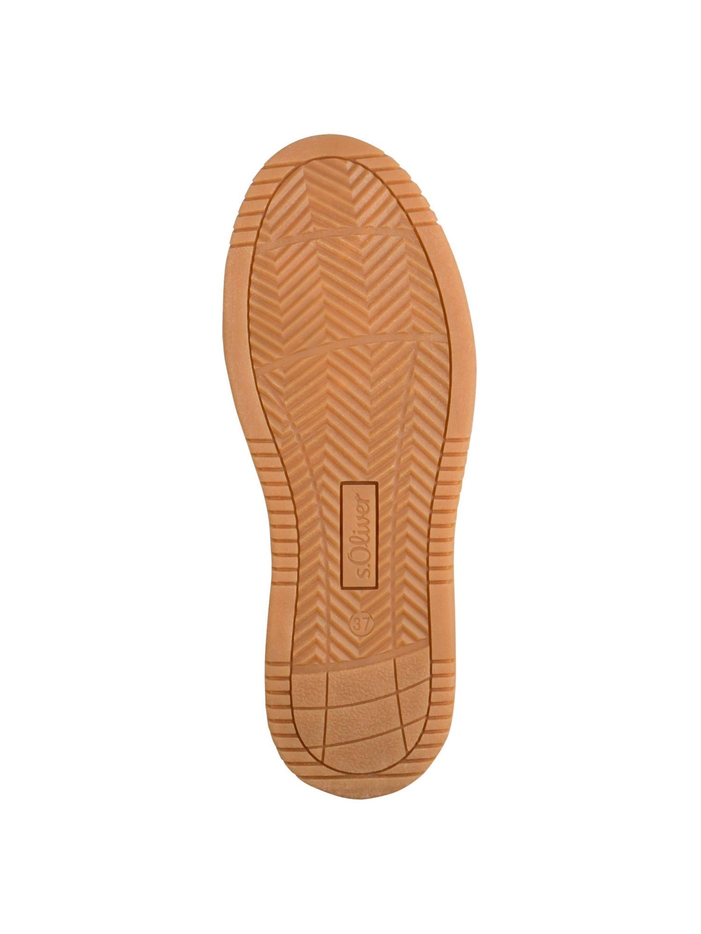 s.Oliver Sneaker in Beige