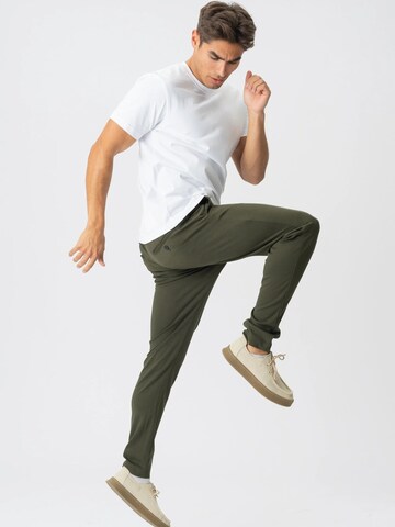 TEESHOPPEN Regular Trousers ' The Original ' in Green