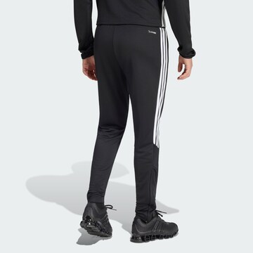 ADIDAS PERFORMANCE Úzky strih Športové nohavice 'Tiro 26 Essentials' - Čierna
