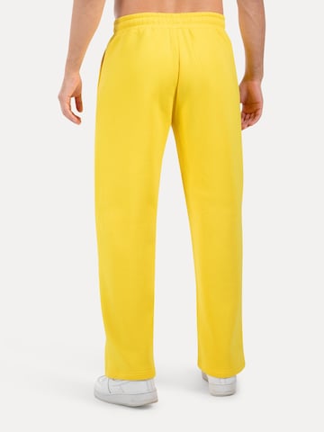 Smilodox Loose fit Trousers in Yellow