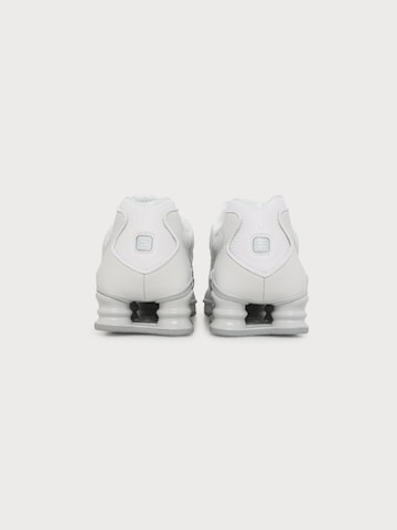 Nike Sportswear Σνίκερ χαμηλό 'Shox TL SE' σε λευκό