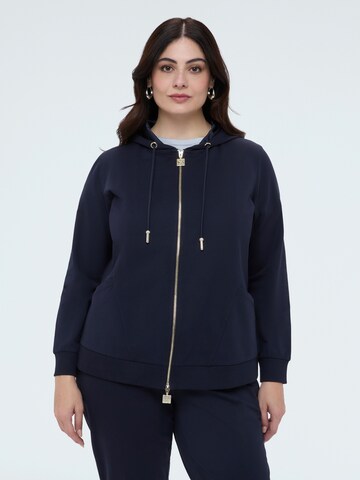 Pullover di Fiorella Rubino in blu: frontale