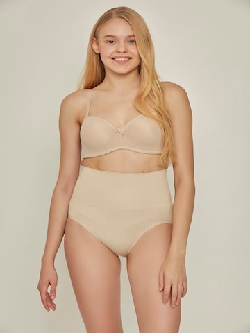 C&City Slip in Beige: Vorderseite