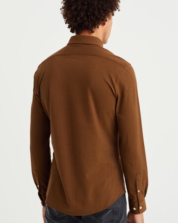 WE Fashion - Ajuste estrecho Camisa en marrón