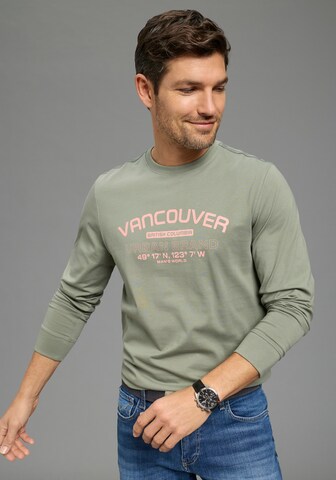 Man's World Shirt in Green