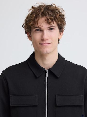 Kronstadt - Ajuste regular Chaqueta de entretiempo ' KSHalfort ' en negro