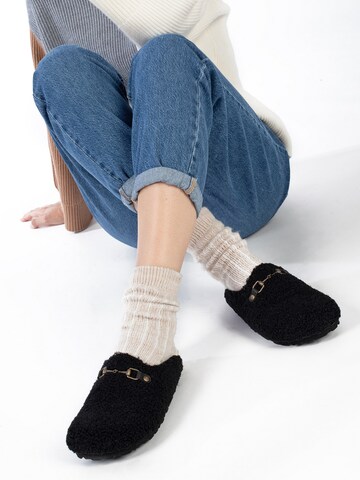 Bayton Clogs 'Montana' in Black
