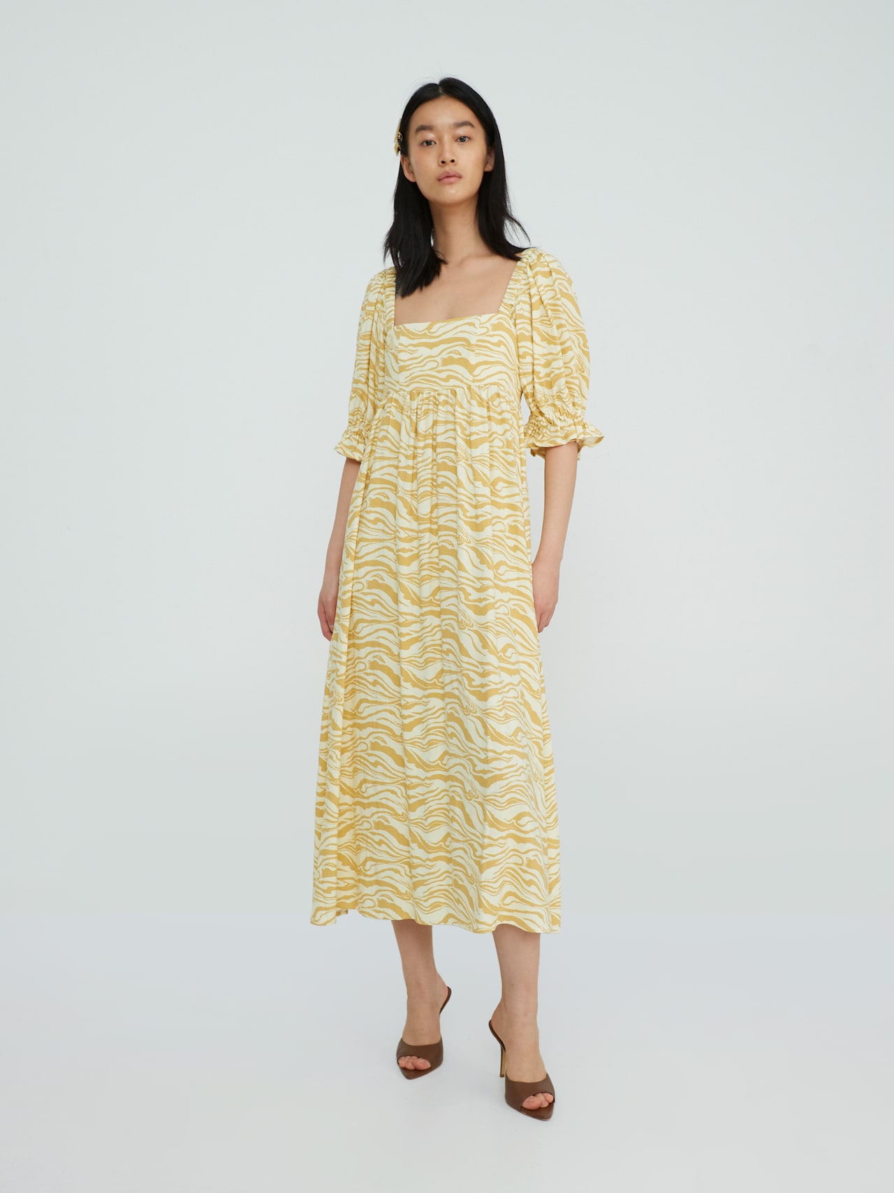 EDITED Produkte Kleid 'Patricia' goldgelb