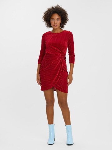 VERO MODA Kleid in Rot