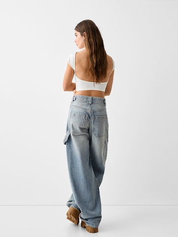 Bershka Wide Leg Jeans i blå