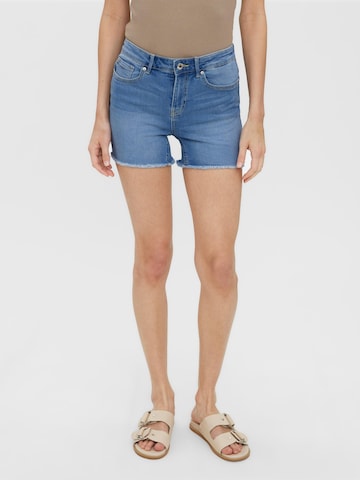 VERO MODA - Regular Calças de ganga 'Peach' em azul: frente