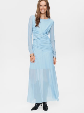Robe de soirée 'Nucirri' NÜMPH en bleu