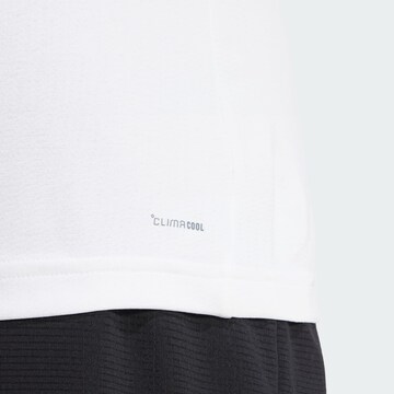 T-Shirt fonctionnel 'FreeLift' ADIDAS PERFORMANCE en blanc