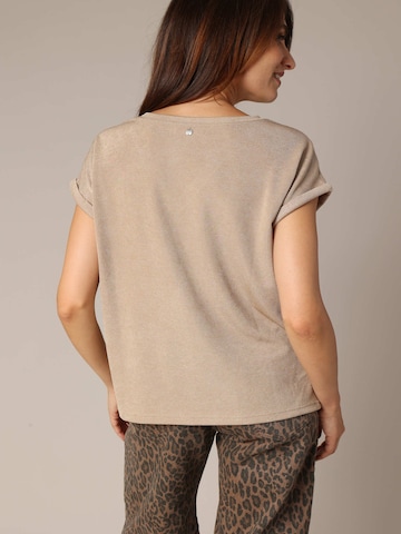T-shirt 'Kriva' Deeluxe en beige