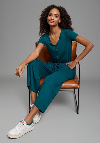 KangaROOS Loungewear in Green