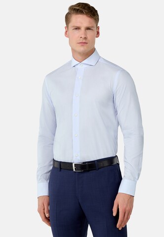 Boggi Milano Regular Fit Hemd in Blau: Vorderseite
