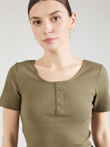 ONLY T-shirt 'ONLSimple' i grön