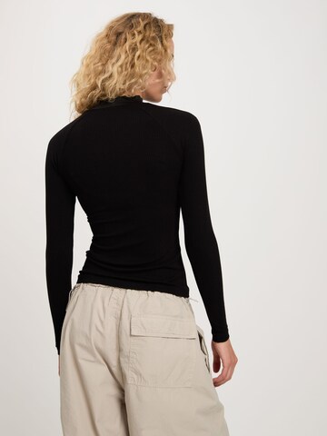CROSS JEANS Shirt in Schwarz