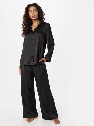 Lindex - Pijama en negro: frente