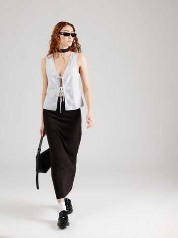 Monki Skirt in Black