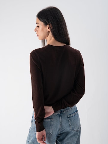 MND - Jersey 'Lightweight Wool' en marrón