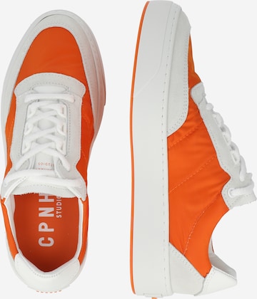Sneaker low de la Copenhagen pe portocaliu