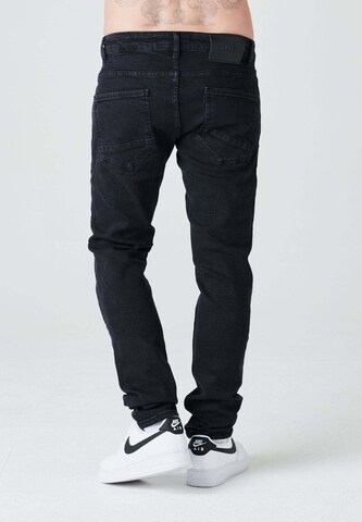 2Y Premium Regular Jeans in Schwarz