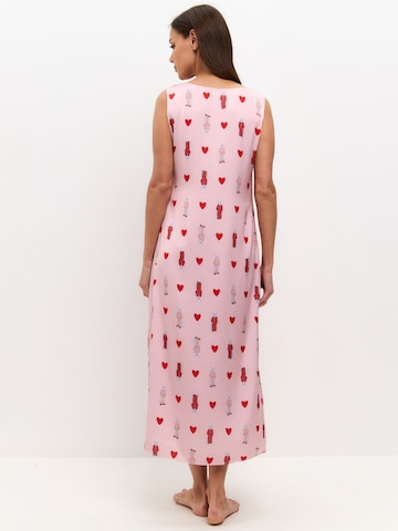 Cat e Lolette Kesämekko 'Loungewear dress' värissä vaaleanpunainen