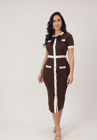 Abito in maglia di Elara in marrone
