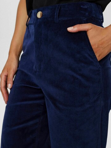 Regular Pantalon 'Joanna' NÜMPH en bleu