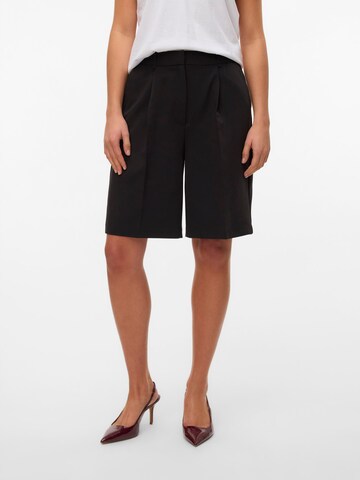 VERO MODA Loose fit Trousers with creases in Black: front
