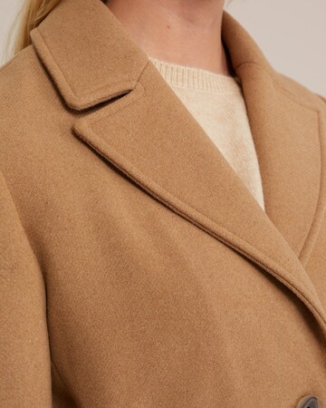 Cappotto di mezza stagione di WE Fashion in beige
