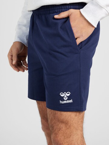 Hummel Regular Sportshorts 'GO 2.0' in Blau