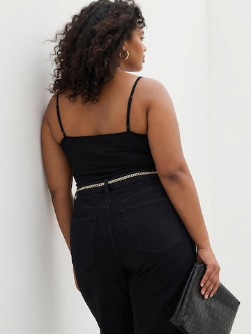 Trendyol Curve - Top en negro