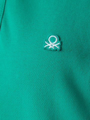 UNITED COLORS OF BENETTON Regular fit Shirt in Green