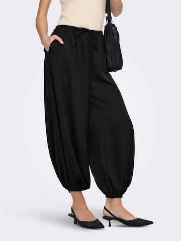 Tapered Pantaloni 'JDYCassy' di JDY in nero