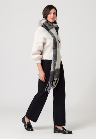Style Republic Scarf in Black