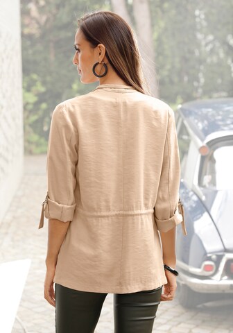 LASCANA Jacke in Beige