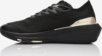 Baskets basses Plein Sport en noir : devant