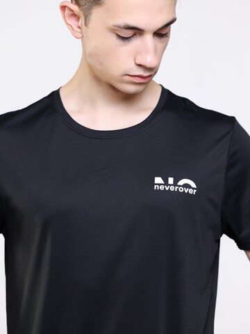 neverover Funkční tričko 'Men's Essential T-shirt' – černá