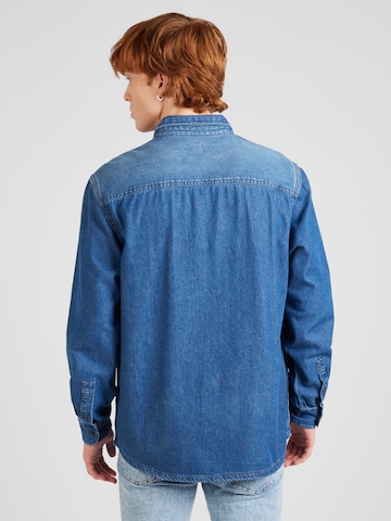 Lee Regular fit Button Up Shirt in Blue