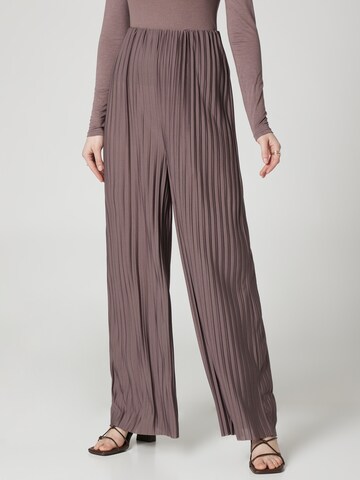 Wide Leg Pantalon 'Saphia' Guido Maria Kretschmer Women en marron : devant