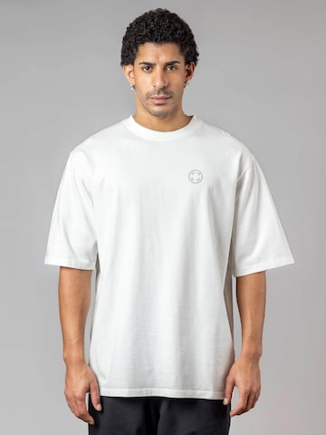 UNORGANIZED BRAND Shirt 'SCHWERES OVERSIZE T5' in Weiß