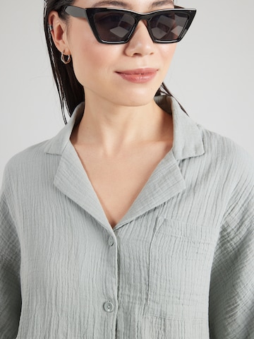 Chemisier 'ONLTHYRA' ONLY en bleu