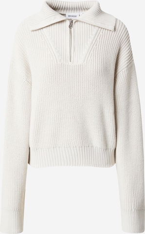 WEEKDAY Sweater 'Grace' in White: front