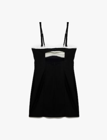 Koton Kleid in Schwarz