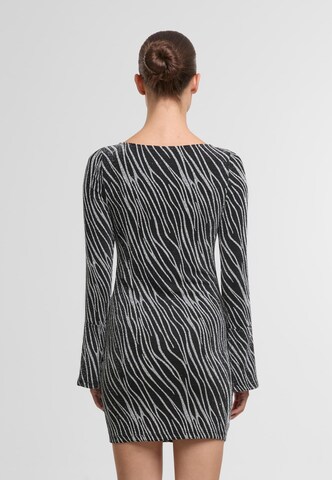 Robe Noisy may en noir